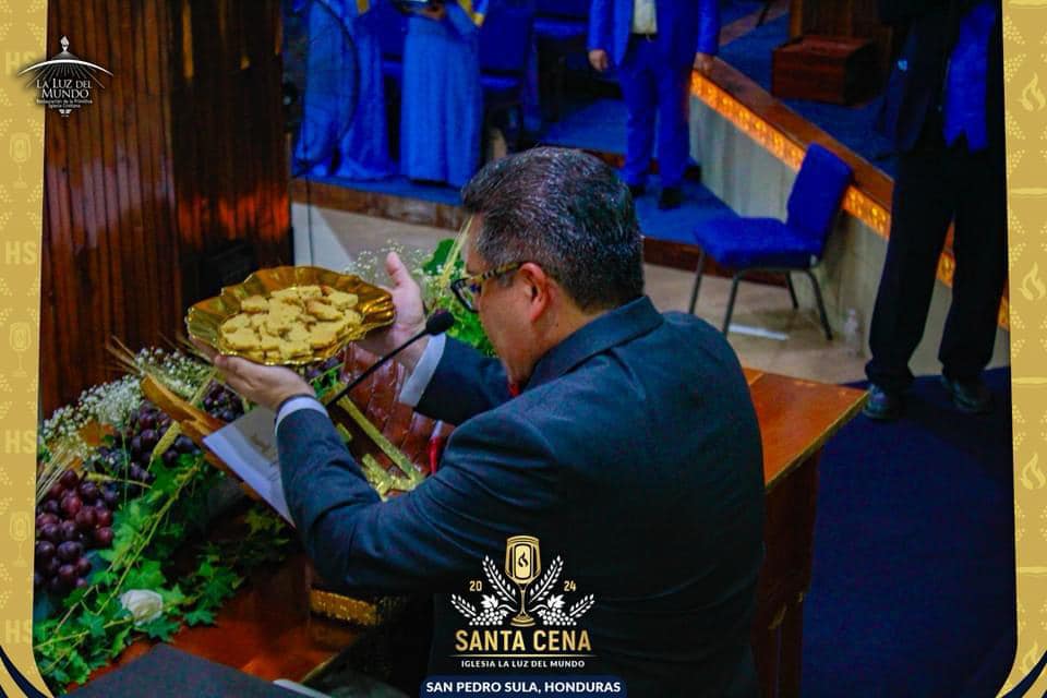 Celebration of the Holy Supper in San Pedro Sula, Honduras